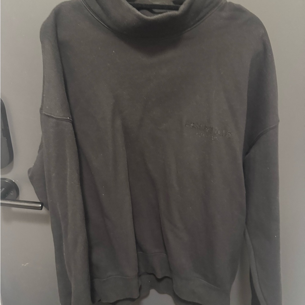 Men's Black Sweater